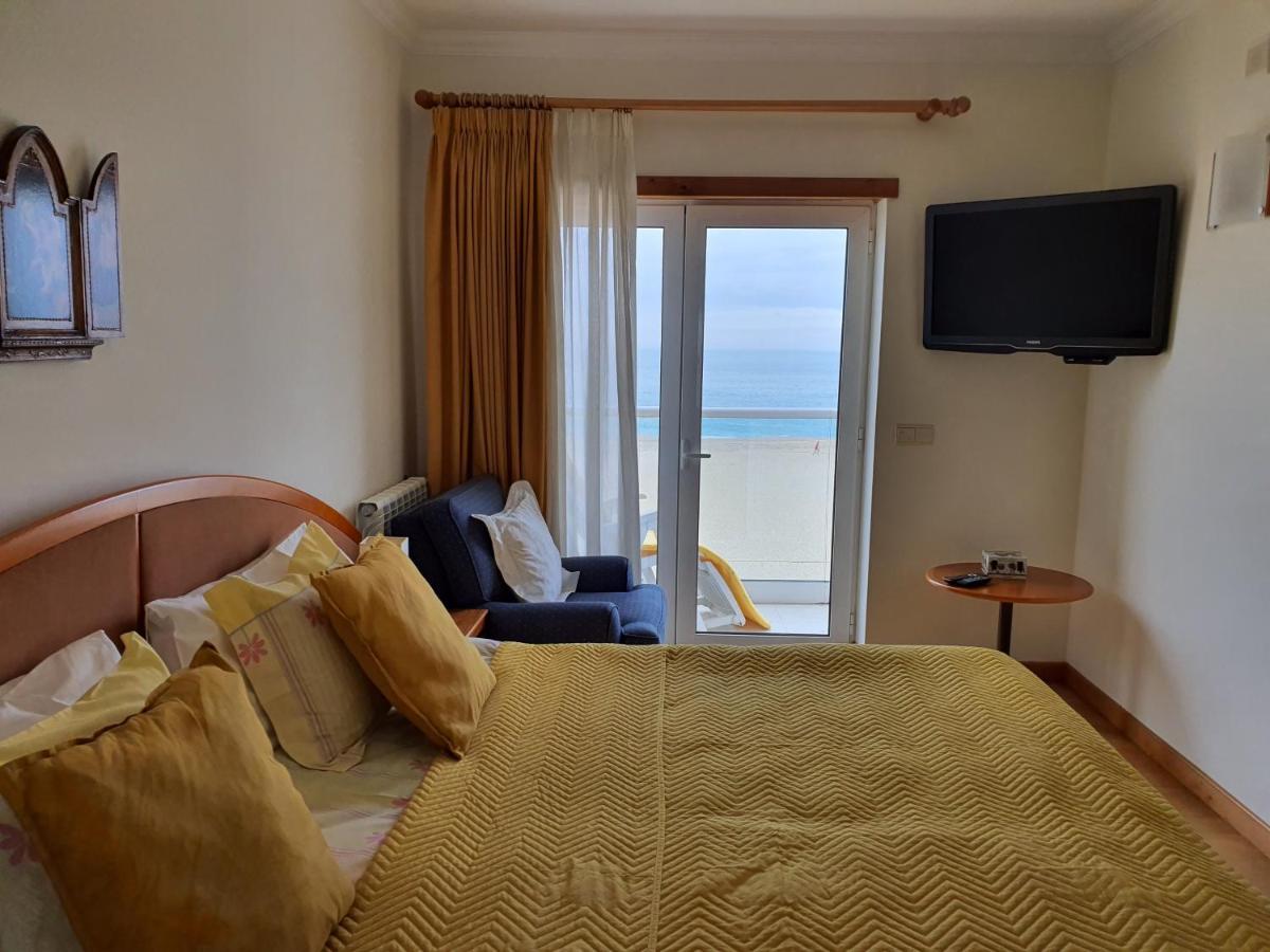 Nazare Apartamento Em Frente Ao Mar Екстериор снимка