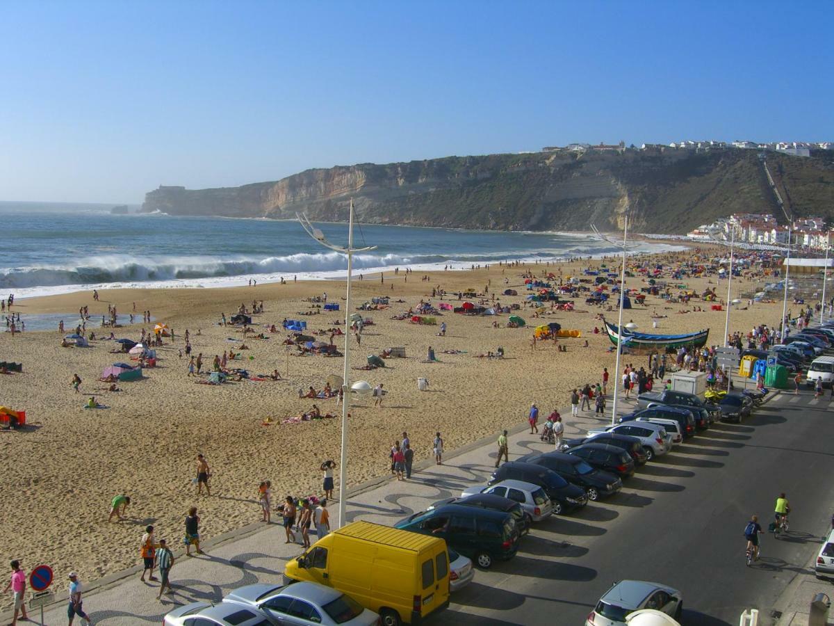 Nazare Apartamento Em Frente Ao Mar Екстериор снимка